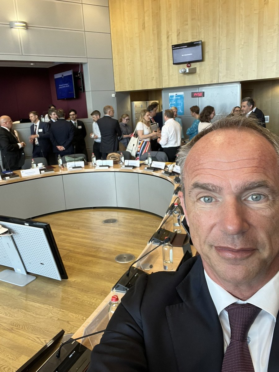 Jean-Christophe Laloux (@jclaloux) on Twitter photo Was yesterday in Brussels to celebrate with Commissionner <a href="/KadriSimson/">Kadri Simson</a> the second birthday of #repowerEU. We have already achieved a lot, partly thanks to <a href="/EIB/">European Investment Bank</a> and last year’s EUR 22 billion in new lending for renewable energy and energy efficiency. Let’s keep accelerating ! Was yesterday in Brussels to celebrate with Commissionner <a href="/KadriSimson/">Kadri Simson</a> the second birthday of #repowerEU. We have already achieved a lot, partly thanks to <a href="/EIB/">European Investment Bank</a> and last year’s EUR 22 billion in new lending for renewable energy and energy efficiency. Let’s keep accelerating !