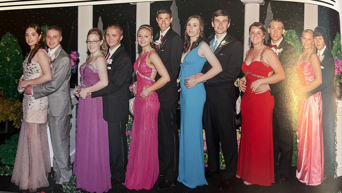 💃🏻 With the Junior Prom on Saturday, enjoy some of these throwback photos! #TogetherWeArePinkerton