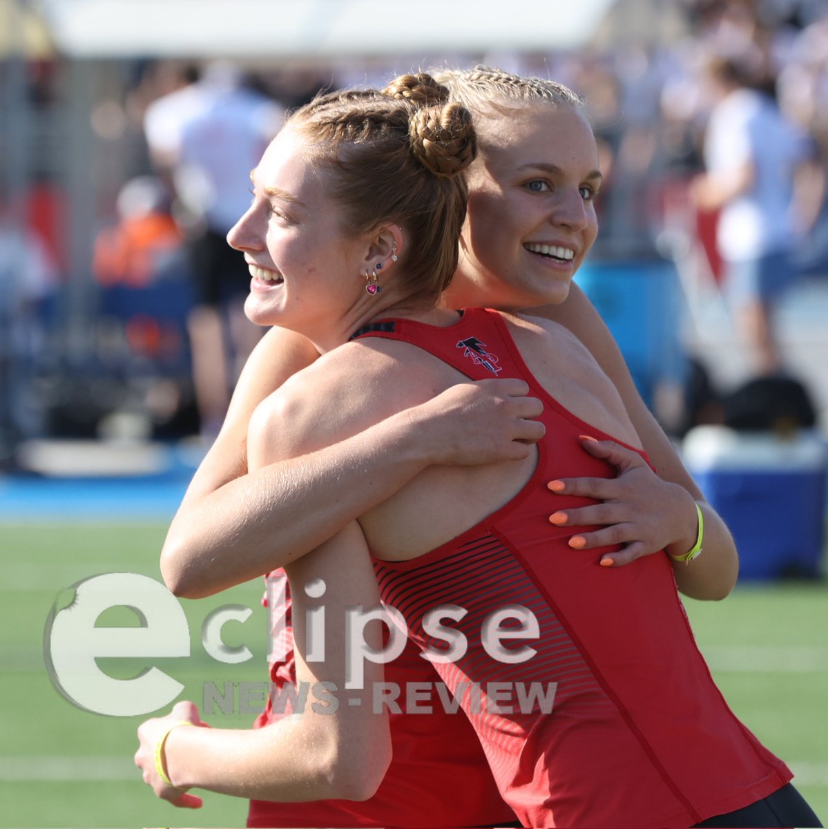 CJ Eilers (@cjeilers) on Twitter photo The <a href="/APGirlsTandF/">A-P Girls T&F</a> Shuttle Hurdle Relay of Kinsey Mohwinkle, Adri Allan, Olyvia Bellows and Ava Eddy are on to the Saturday finals with a new season best 1:05.88, which now leads Class 2A #iahstrk The <a href="/APGirlsTandF/">A-P Girls T&F</a> Shuttle Hurdle Relay of Kinsey Mohwinkle, Adri Allan, Olyvia Bellows and Ava Eddy are on to the Saturday finals with a new season best 1:05.88, which now leads Class 2A #iahstrk