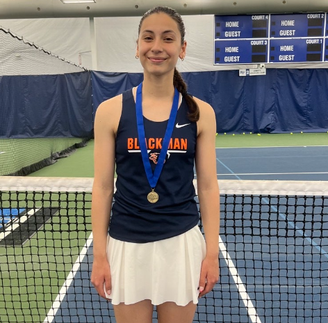 CONGRATULATIONS to Girls Singles Region Champion - Ozge Yuksel!
Ozge defeated Anindita Das (12), Wilson Central (6-1, 6-0) and Uma Sood (11), Central Magnet (6-2, 6-2) to advance to State. 
Ozge will play in the 1st Round of the State Tournament next Thursday (5/23) at 12:30.