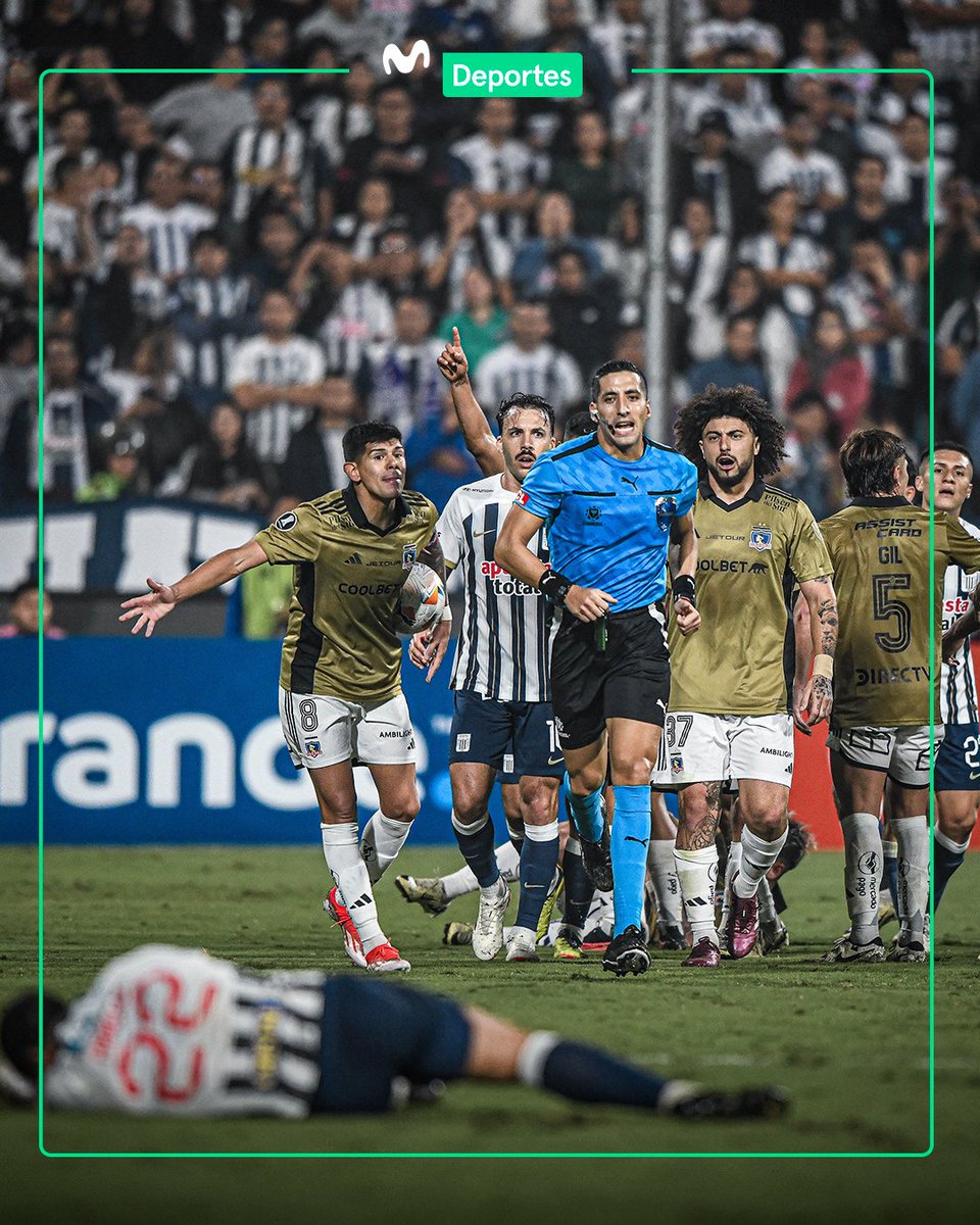 Del 1 al 10, ¿con cuánto calificarías la actuación del árbitro argentino Yael Falcón? 🤔 📸: Diego Cabrera | Movistar Deportes