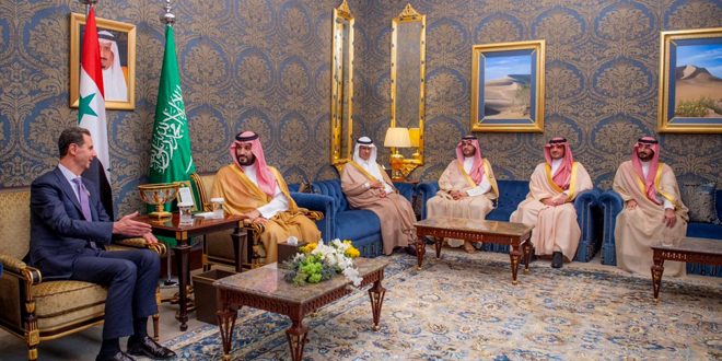 Le président syrien Bachar Assad a rencontré le prince héritier saoudien Mohammed bin Salman en marge du 33e sommet de la Ligue arabe à Manama, la capitale de Bahreïn