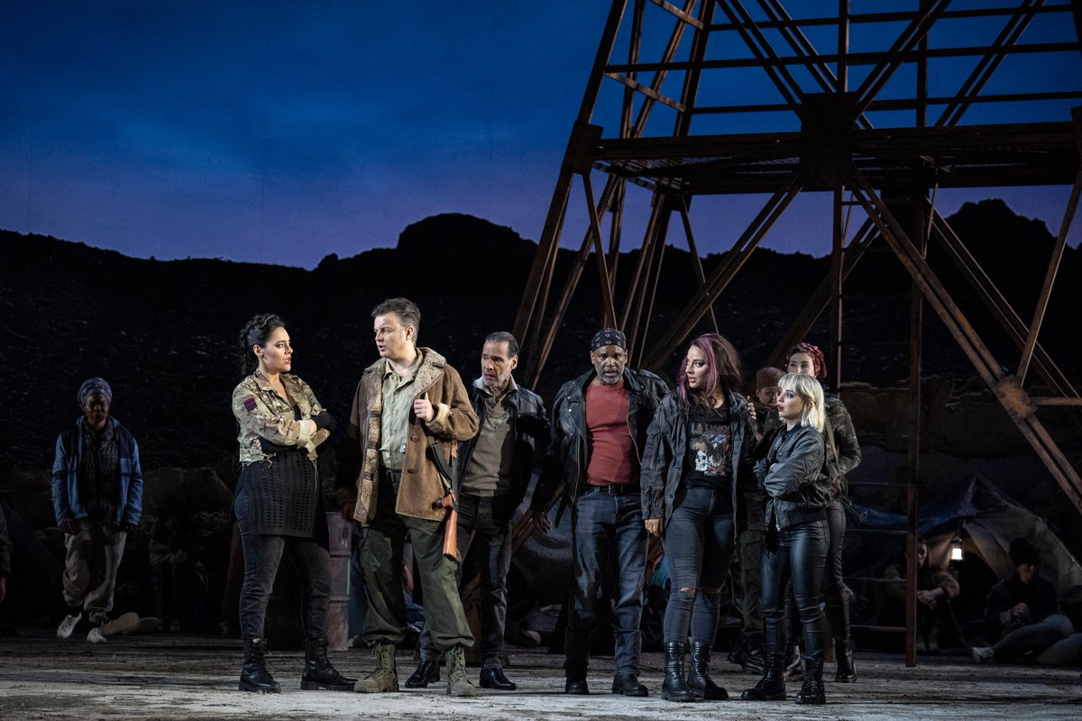 Festival 2024 is now open with a powerful new production of Carmen. Catch it this summer from 16 May – 17 June & 1 – 24 August. Book now! Photos: Richard Hubert Smith See more here: glyndebourne.com/festival/carme…