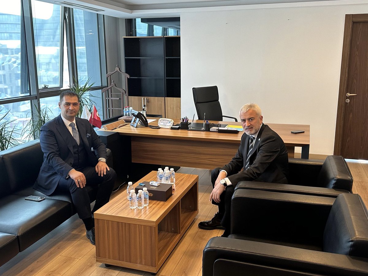 Antalya İl Başkanımız Vahdet Afşin Karacan, hayırlı olsun ziyaretinde bulundu. Kıymetli başkanımıza, nazik ziyaretleri için teşekkür ediyorum. @iyiparti