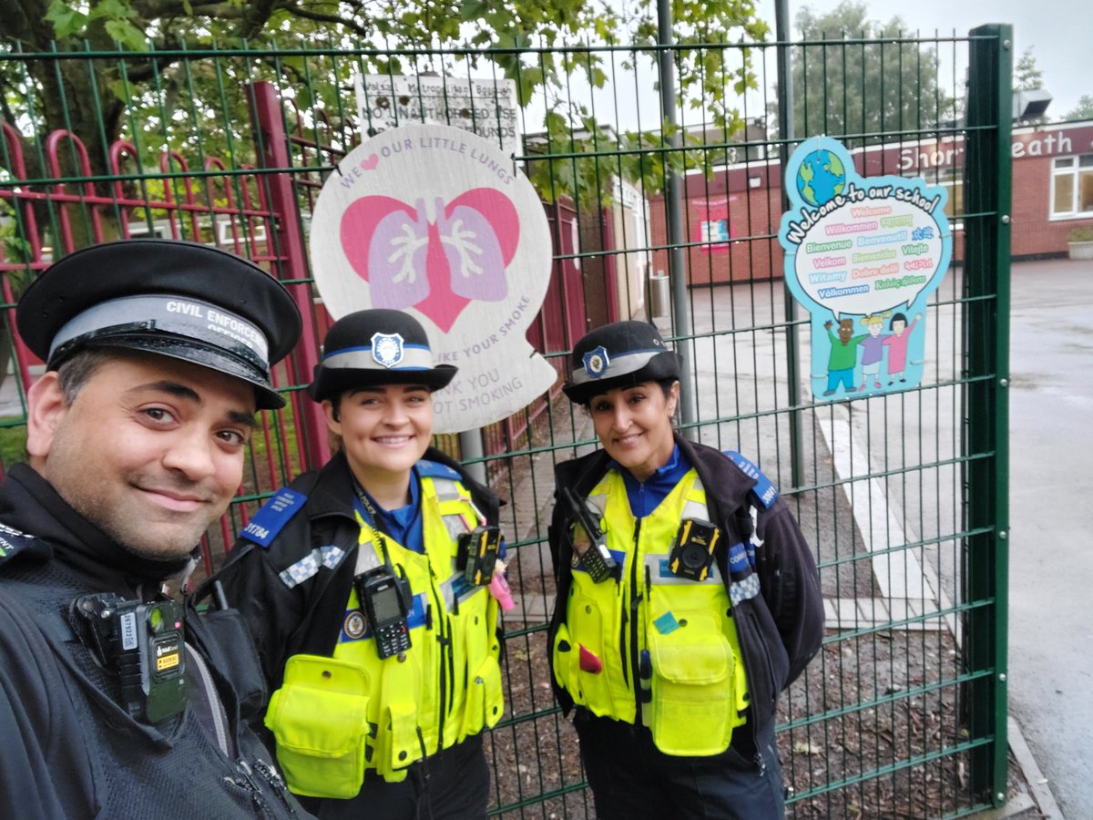 This afternoon, PCSOs Lally and Sturch attended Short Heath Primary School with Walsall Council Civil Enforcement to monitor ongoing parking issues. 1 ticket was issued during todays patrols.