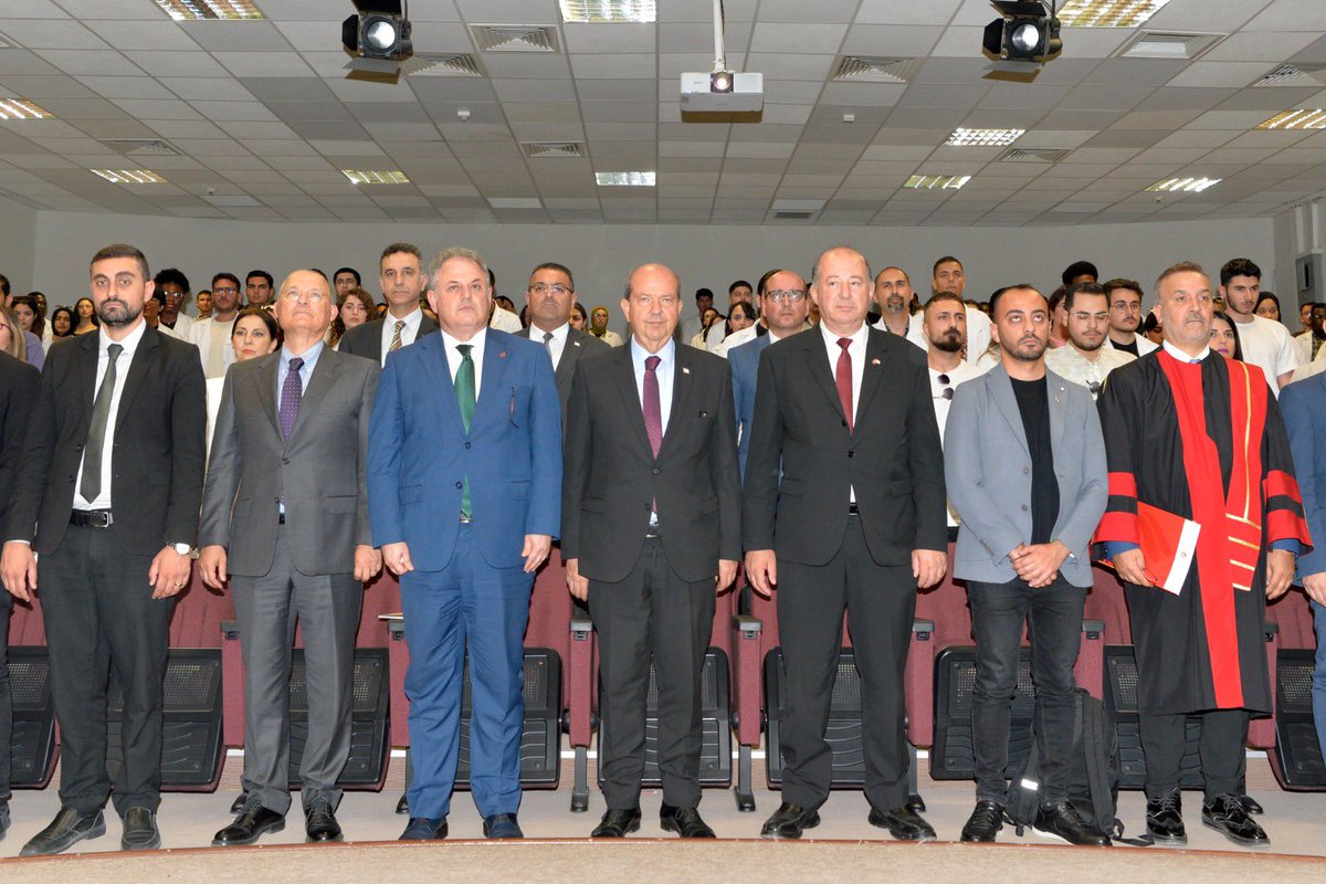 Cumhurbaşkanı @ErsinrTatar, 14 Mayıs Türk Eczacılık Günü dolayısıyla düzenlenen törenine katıldı kktcb.org/tr/cumhurbaska…