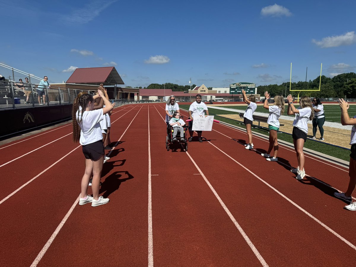 Mustang Nation, today we kicked off Ola’s First Annual Parents Club Field Day! Ms. Brown, Ms. Duren, Ms. Vernon, Coach McCreary and Coach Teknipp’s classes compete! Thank you to our band, chorus, AFJROTC and cheerleaders for making today a special day!