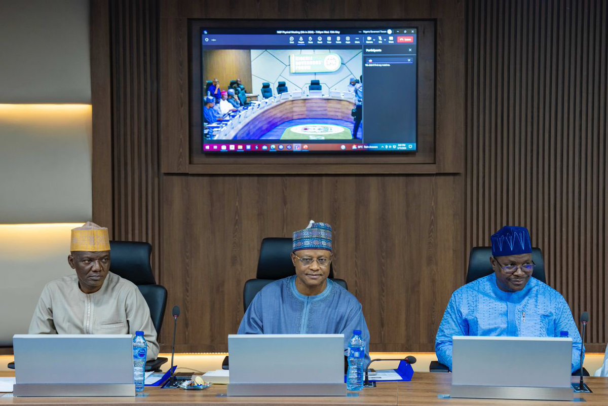 Governor Uba Sani joined his fellow Governors at a meeting of the Nigeria Governors’ Forum (NGF) on Wednesday evening. Discussions centered around addressing developmental challenges at the sub-national level for the general progress of the nation.