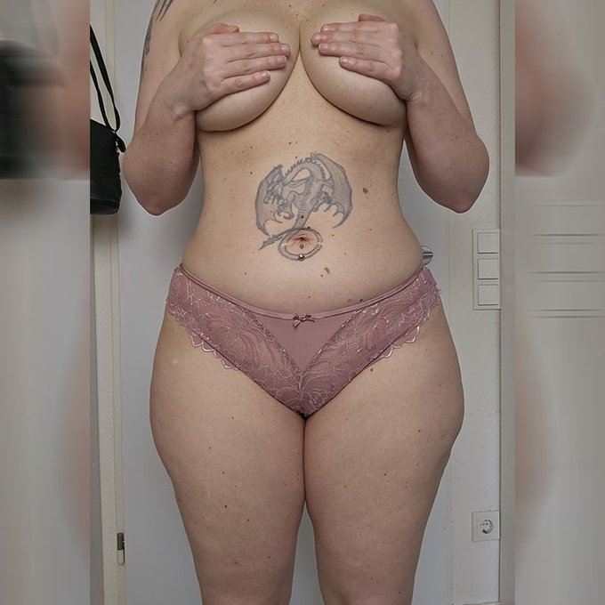 2 neue Slips zum Veredeln in meinem Shop! https://t.co/fsxPm5pkrw https://t.co/tOOVxs3mRv<a href="/tag/mvsales"class="tags"><span>#mvsales</span></a>