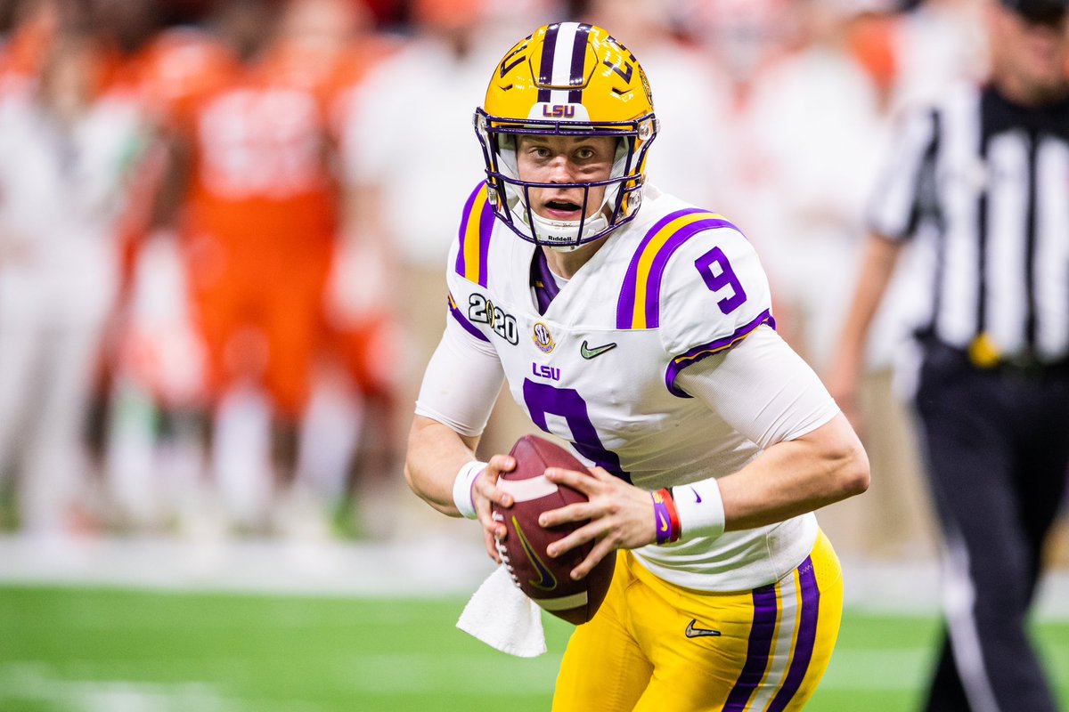juliaoubre19's tweet photo. RT @LSUfootball: Joey B vs. That Kid 
Heisman vs. Heisman 
Week 3 - Bengals at Commanders https://t.co/7zrclCaSvs