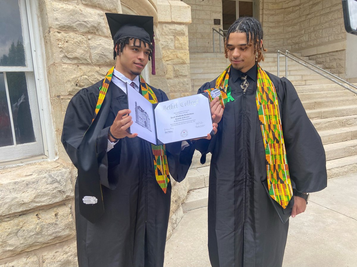 Proud of these dude… Congratulations on earning your degrees. <a href="/HewentoJrich/">Jared Richardson</a> <a href="/JJJrich23/">Jalyn</a>