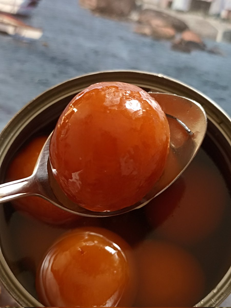 For years I wanted to try Gulab Jamun and finally the local Indian shop blessed me with a can if these. Probably nothing to do with what my Indian brothers taste bust still AWESOME!!! Jay Hind!