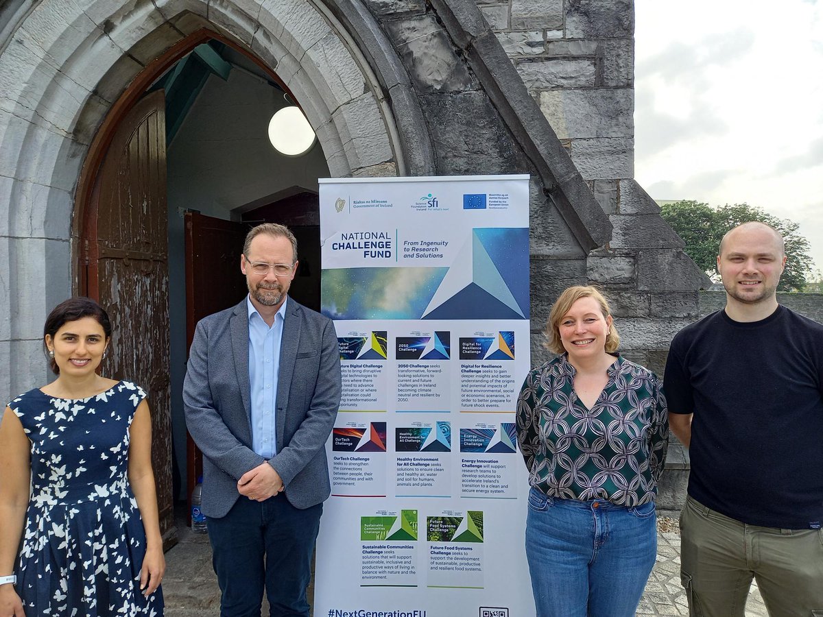 🚗Our team is out and out this week! Today we're delivering more Theory of Change #training for the @scienceirel National Challenge Fund for Social Impact. Pictured are Carla Marina Soriano & Stephen O'Driscoll from SFI with CES Project Specialists Olivia O'Connell & Karl McGrath