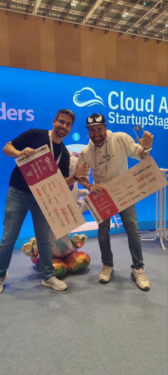 And the winners are! @msft4startups Cloud AI Startup Pitch @eucloudsummit 1st Place Brandplane, Italy 2nd Place Apvee Solutions, Italy 3rd Place Cloudment, Germany #AI #Cloud #Startups #cloudsummit