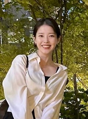 Still May 16th on this side of the world for the next 13 hours! 🙂‍↕️

I hope the universe gives you more reasons to smile like this, Jieun. 🥹 Happy birthday! 🤍

#대장홀씨_아이유의_생일이_됐다구 
#Dearest_IU_day