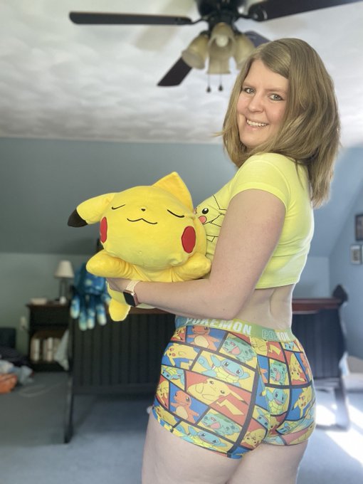It&rsquo;s thicccc Thursday #pokemon #Pikachu #THICK #thot https://t.co/sNgCj4VaEI<a href="/tag/pokemon"class="tags">#pokemon</a><a href="/tag/pikachu"class="tags">#Pikachu</a><a href="/tag/thick"class="tags">#THICK</a><a href="/tag/thot"class="tags"><span>#thot</span></a>