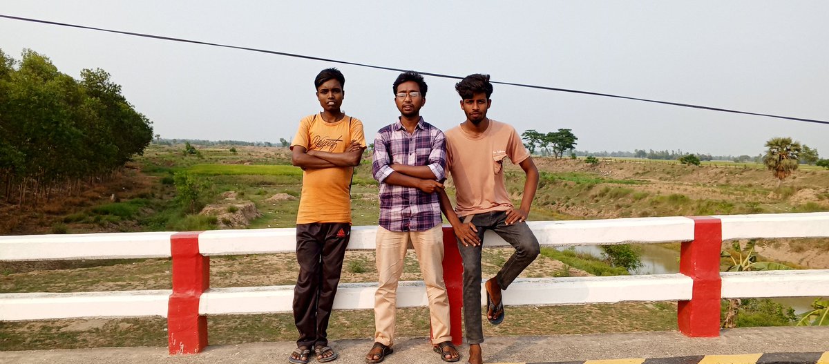 Developerabuzar's tweet image. বিলের ঘাট