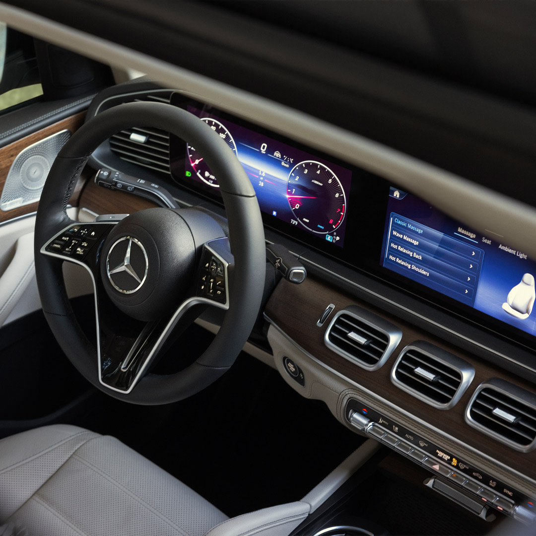 DriveSewell's tweet image. Discover the @MercedesBenz GLE, GLE Plug-In Hybrid, and EQE SUV at Sewell Mercedes-Benz of West Houston. Whether you are looking for a gas, hybrid, or electric vehicle, there is an E-Class SUV for you. #sewellmercedesbenz #mercedesbenzgle #MercedesBenzEQE