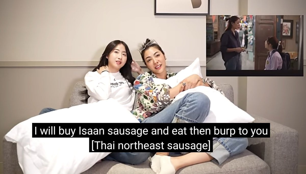 NOT P'FAYE GIVING HINT AT YO! 😅

P'faye: In real life, if there's someone flirt at me and bring delicious food for me, it's a good choice.

Meanwhile...

Yoko: I wil buy Isaan sausage and eat and burp to you. 🤣