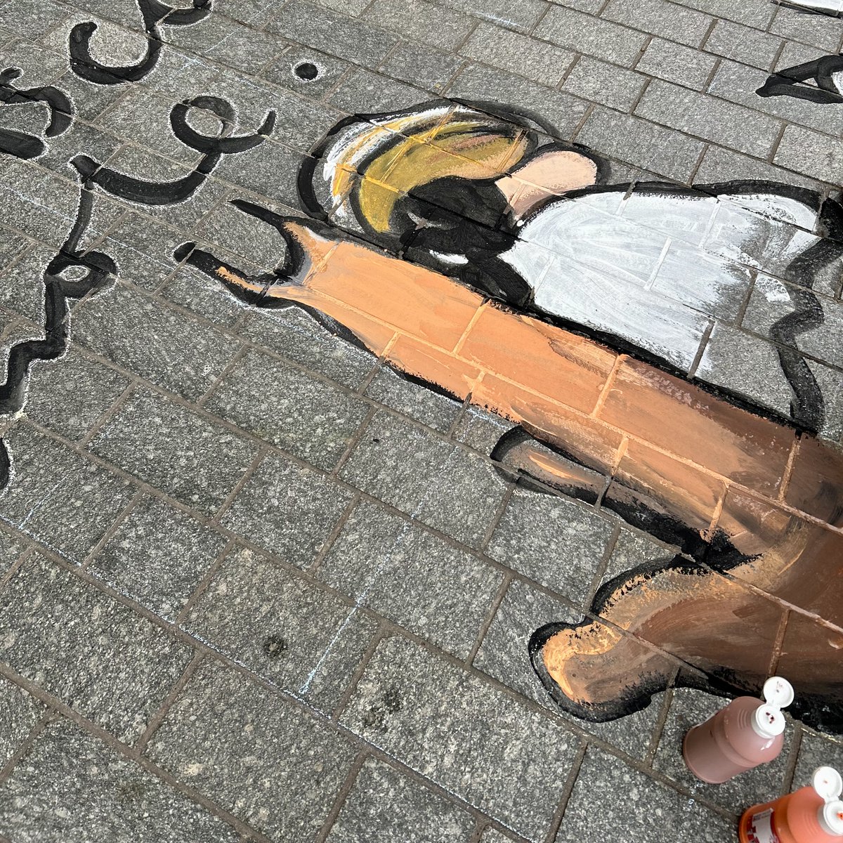 Princesshay's tweet image. Did you join us today for our our annual ‘Let’s Chalk About Mental Health’ event? 🖍 

We were joined by an array of partners were offering support &amp;amp; guidance, forming connections, plus inspiring creativity and positivity. 

#MentalHealthAwarenessWeek #Mural #Princesshay #Exeter