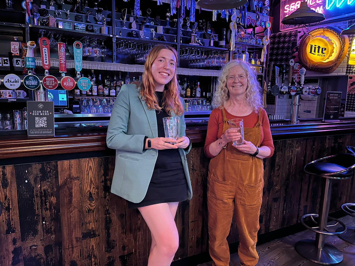 FranNannetti's tweet photo. Now that Pint of Science has finished, I just wanted to thank our 9 amazing speakers for sharing their incredible research with us! 🧠

It’s been so much fun organising this event in Nottingham…I hope everyone who came to watch loved it as much as me!!🍻

#pint24 @pintofscience https://t.co/COv9xt7DsD