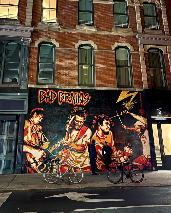 Bad Brains mural on Bleecker Street & Bowery across from the former #CBGB's - Manhattan, New York City
#BadBrains #PunkRockTours