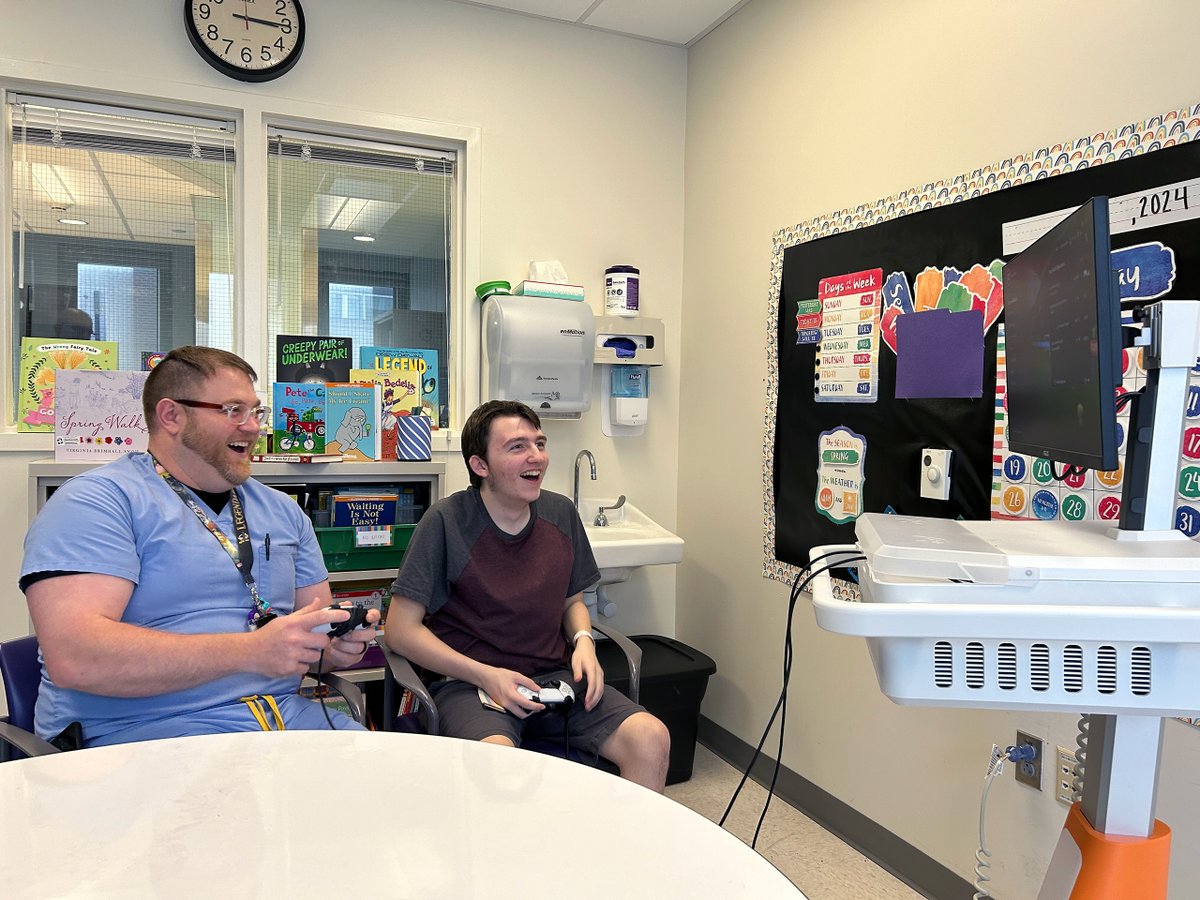 Video games are the perfect catalyst for smiles and new friendships 🤝 Thanks to the Bill Simpson Foundation for making this new GO Kart possible for @RileyChildrens Hospital! 🎮⚽
