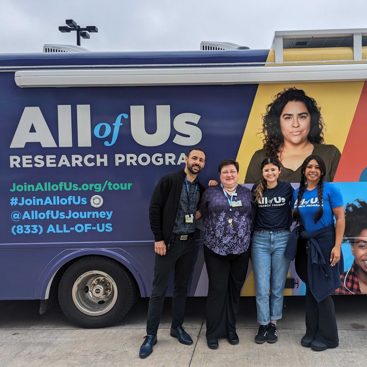 Swing over to the Saunders Research Building atrium today to see UR CTSI research recruitment experts Carrie Dykes and @CodyGardner and reps from @AllofUsJourney!

Stop by anytime before 4 pm to learn about @AllofUsResearch & UR Health Research!

#URochesterResearch #JoinAllofUs