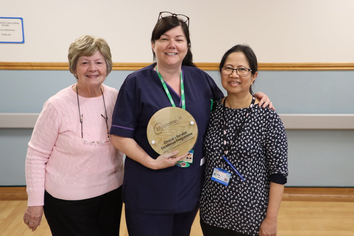 North Tees and Hartlepool NHS Foundation Trust (@nteeshpoolnhsft) on Twitter photo Our haematology team has been recognised with a national award for the care given to patients with incurable cancer after being presented today with the <a href="/MyelomaUK/">Myeloma UK</a> Clinical Service Excellence Programme (CSEP) Award.
nth.nhs.uk/news/cancer-te… Our haematology team has been recognised with a national award for the care given to patients with incurable cancer after being presented today with the <a href="/MyelomaUK/">Myeloma UK</a> Clinical Service Excellence Programme (CSEP) Award.
nth.nhs.uk/news/cancer-te…