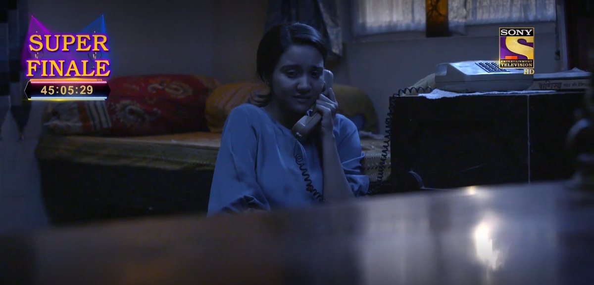 Randeep and Ashi were so good during the Delhi track, they portrayed the tadap, pain, separation anxiety so well❤️
First phone call after so many days💔

#SamAina #AshiSingh #RandeepRai #YUDKBH #YehUnDinonKiBaatHai