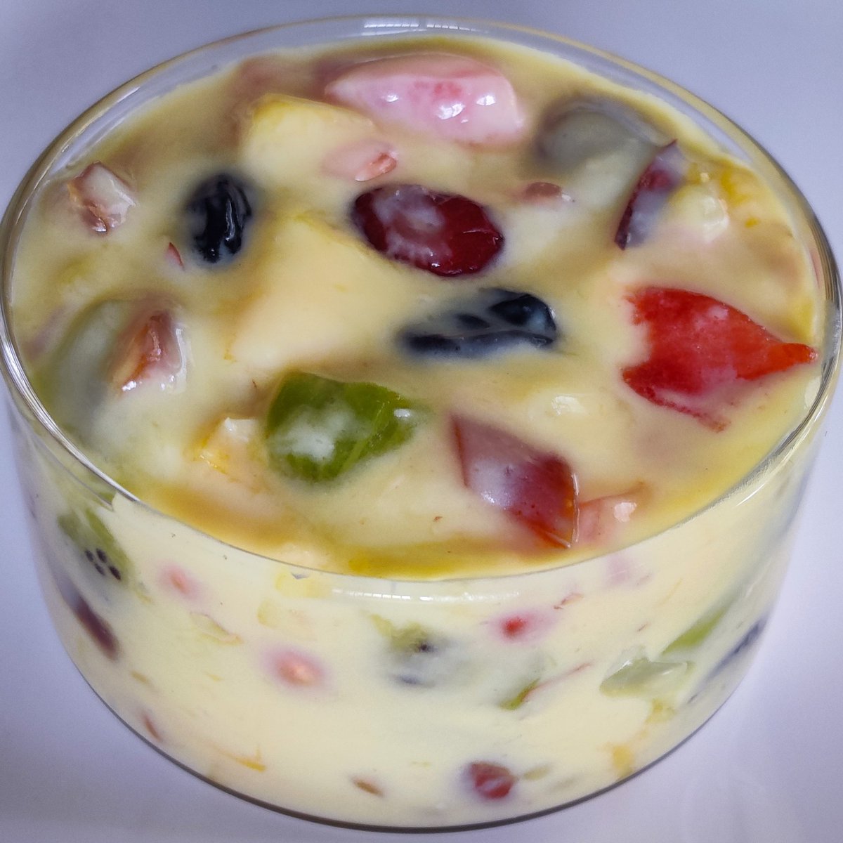 youtu.be/HR3kCqmww3M
#food #foodie #foodporn #yummy #delicious #foodlover #tasty #instagood #cooking #kitchen #celebration #cookingathome #foodies #eat #veggie #veg #sweet  #homemade #homecooking #specialoccasion
#dessert #fruitcustard #fruitsalad