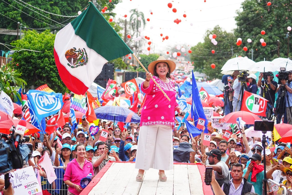 No vamos aponer en riesgo la democracia del país: @XochitlGalvez Continúa leyendo la nota aquí: goo.su/szhudg #UnidosGanaYucatán✨ #Vota6de6PAN🗳️