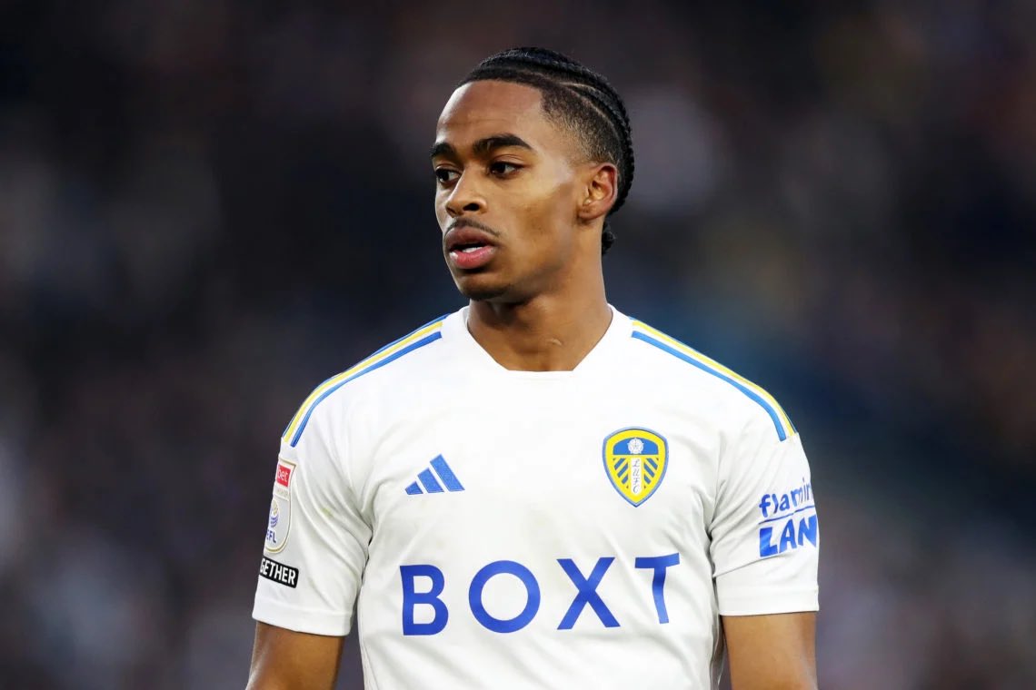 THREAD : CRYSENCIO SUMMERVILE 🇳🇱

Un joueur qui a crucifié le fameux record de Van Dijk à Anfield, et dont je suis tombé amoureux depuis.

Ce Thread a pour but de présenter le joueur à ceux qui ne le connaissent pas et veulent découvrir un véritable crack. 

Bonne Lecture ✅