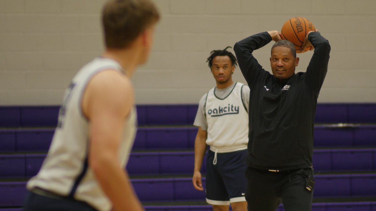 Never. Stop. Learning. The last of four spring NABC Championship Basketball Clinics tips off Friday in Las Vegas! There's still time to join us. Open to any coach at any level! ➡️ nabc.com/clinics