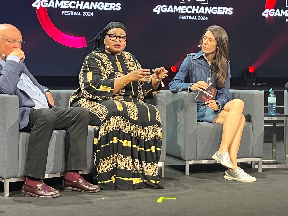 'We can't #EndFGM alone. We need our European partners. But cultural norms are putting a lot barriers to the empowerment of African girls.' Roheyatou Lowe, Gambian's first female mayor, at @4Gamechanger. #4GC #4GCF24 Watch live here (in ENG/GER) 4gamechangers.io/en/m/livestrea…