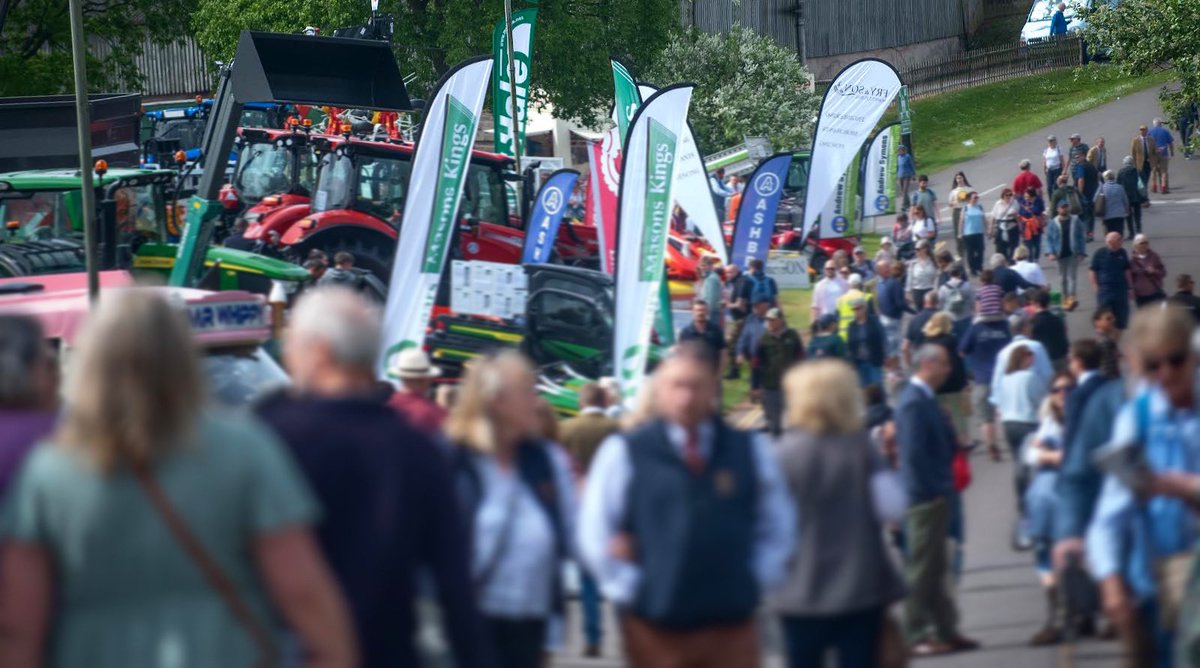Busy day #photographing for <a href="/FoodDrinkDevon/">Food Drink Devon</a> at the <a href="/DevonCountyShow/">Devon County Show</a>. Bagged myself some amazing #food while there, rude not to!                                                                         #devoncountyshow #dcs2024 #eventphotography #photographer #commercialphotography
