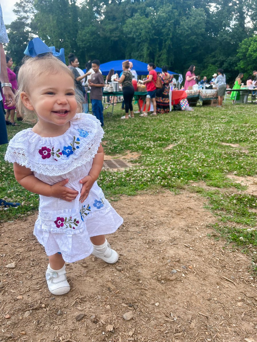 Mrs. Kidder tweet media