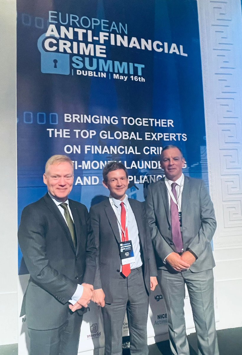Meeting between Antoine Magnant, Head of Tracfin, the French Finance Intelligence Unit, and Detective Chief Superintendant Nigel Mulleady, head of the Garda National Economic Crime bureau at the European Anti-financial crime summit. #EAFCS