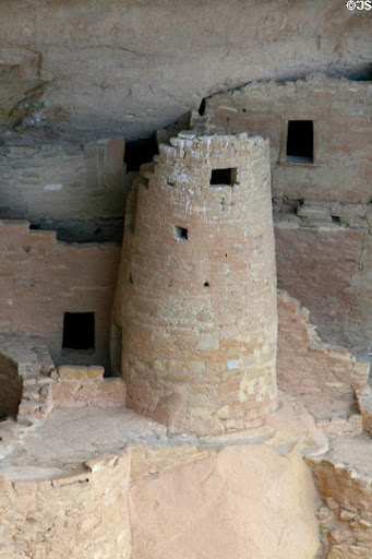 Sophisticated round tower masonry, prehistory America, built by 'disappeared' ancient Puebloans.