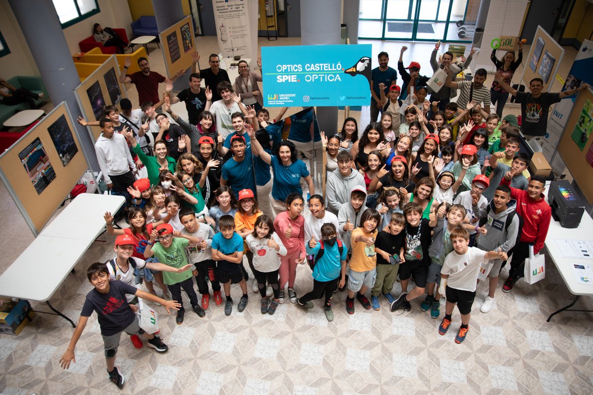 Una semana de actividades en el #DiadelaLuz #LightDay2024 con Castellón como sede central del @DIL_SPAIN. Hoy, 16 de mayo, el Día Internacional de la Luz que nos recuerda la relevancia que la ciencia y la tecnología de este fenómeno tienen en la vida cotidiana de las personas y