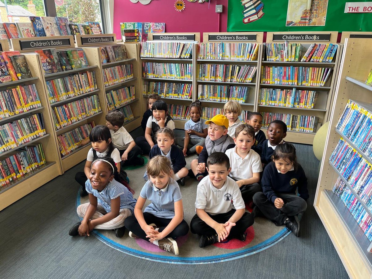 RockliffeManor's tweet image. Reception had a lovely experience at the library today. Thank you to @SladeLibrary, the children really enjoyed the storytelling session. 📚🫶🏽
@IPAT_Edu