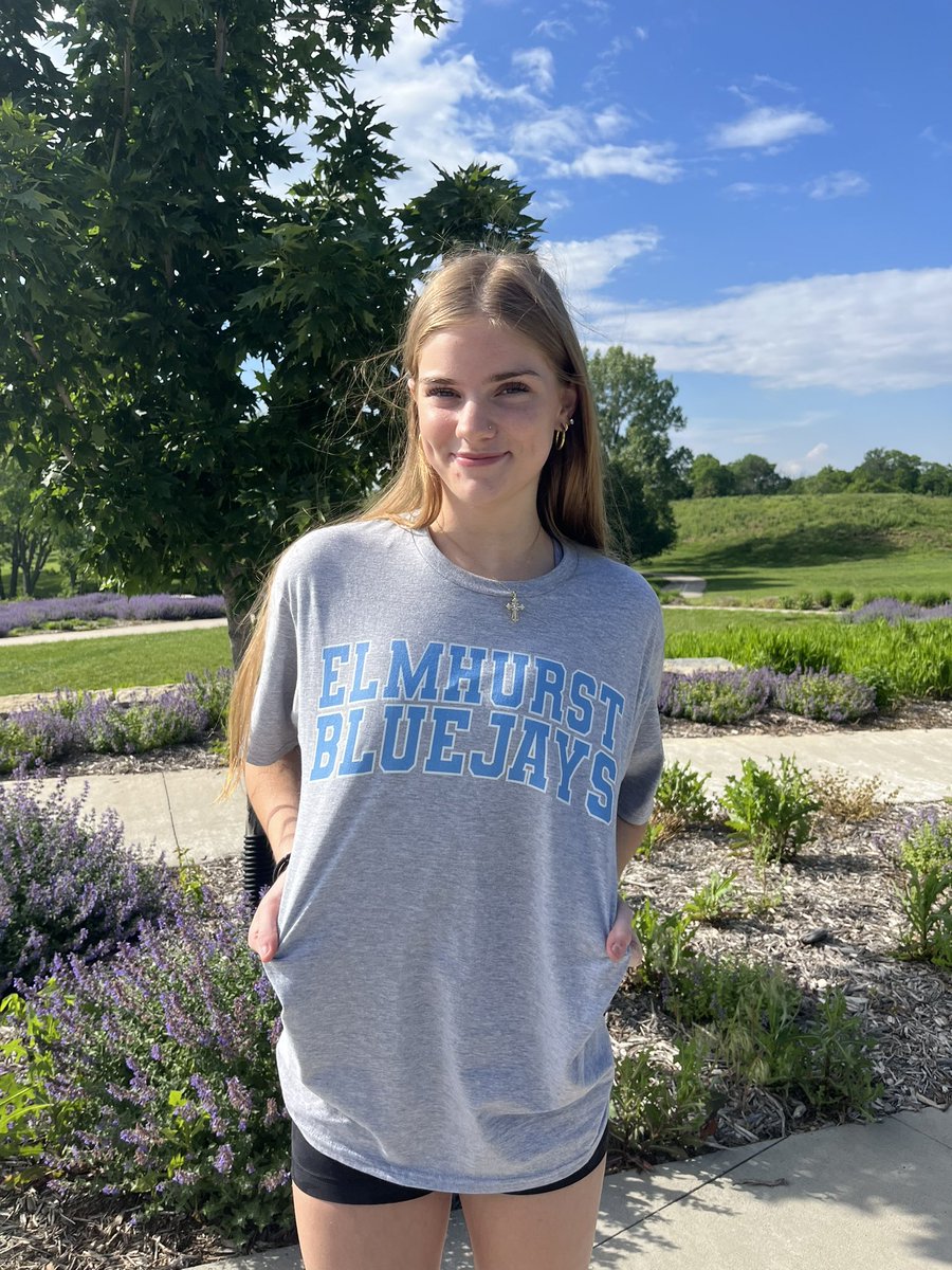 Congrats to 17 Blue athlete Leah Russell and family on your commitment to study and play volleyball at Elmhurst College!
You will do amazing things at the next level and beyond.  It’s been an awesome journey up to this point.  Your Dynasty fam is proud of you! 💙🖤
#RoleModel💪🏾📚