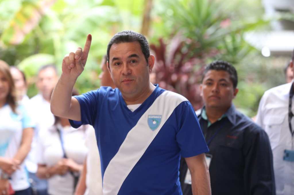LegionariosGT's tweet photo. @adang19 Que raro 🤔... Nosotros sí pudimos ingresar  y votar por él https://t.co/JcUDAfOQt3