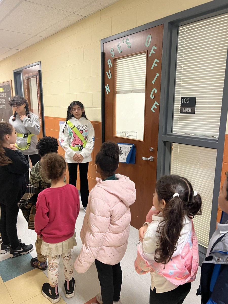 Ms. Manzo tweet media