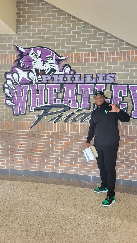 A big thanks to @coachdgary from the University of North Texas for stopping by to check out our Wildcat Football Prospects! @WeLoveWheatley @clifton_snowden