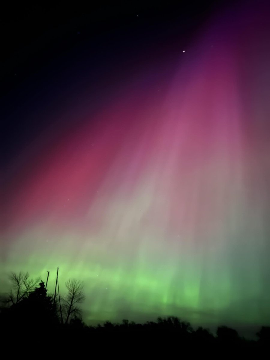 Aurora Borealis at Lake Newell AB on May 10 2024 pic taken by Brianna Dyck