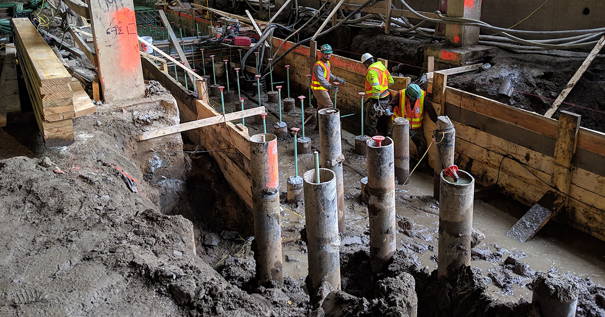 NucorSkyline's tweet image. The 148th St Station flood mitigation project used our prime domestic #micropiles &amp;amp; epoxy coated #threadedbar to protect the subway system from future flooding. Learn more: ow.ly/8eJm50RzuB0 

#civilengineering #construction #nucorstrong #steel #transportation @MTA @HDR_Inc