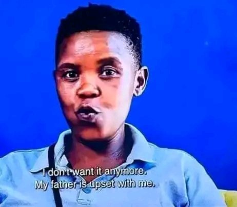 Talking about South Africans getting married to foreign nationals for money. This one here allegedly got married to Mohammed for R300 a month and a cellphone. Now She wants to divorce him, because her dad now wants to make her the beneficiary to his estate and with her surname