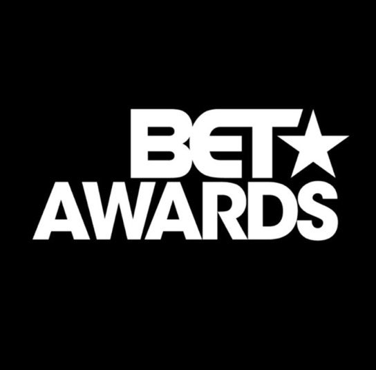 drakesource tweet media
