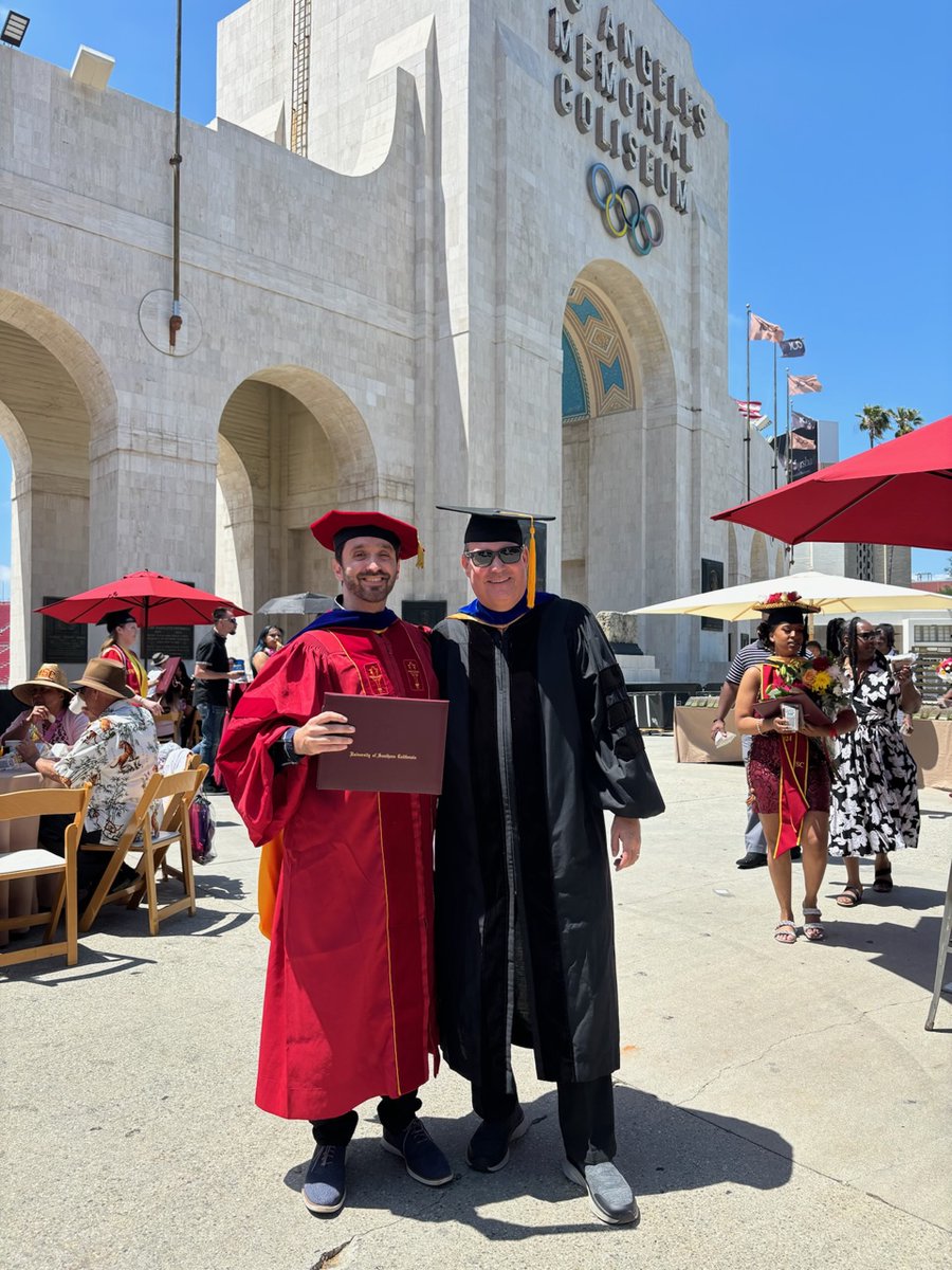 Congratulations to our student leader Shaddy Saba for earning his Ph.D. in Social Work! We are so proud of you 🥳✌️Check out our latest blog post which talks about his time at USC and his exciting future plans: ow.ly/ZNTC50RGkaL @uscsocialwork @EricRicePhD @CarlCastro_USC